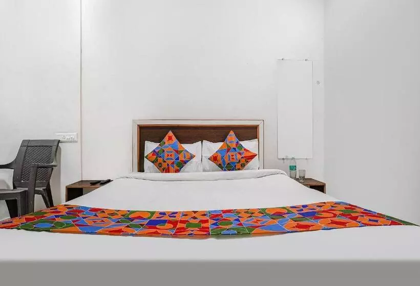 Hotelli Fabexpress Sai Lodging I   Nr Nashik Railway Station