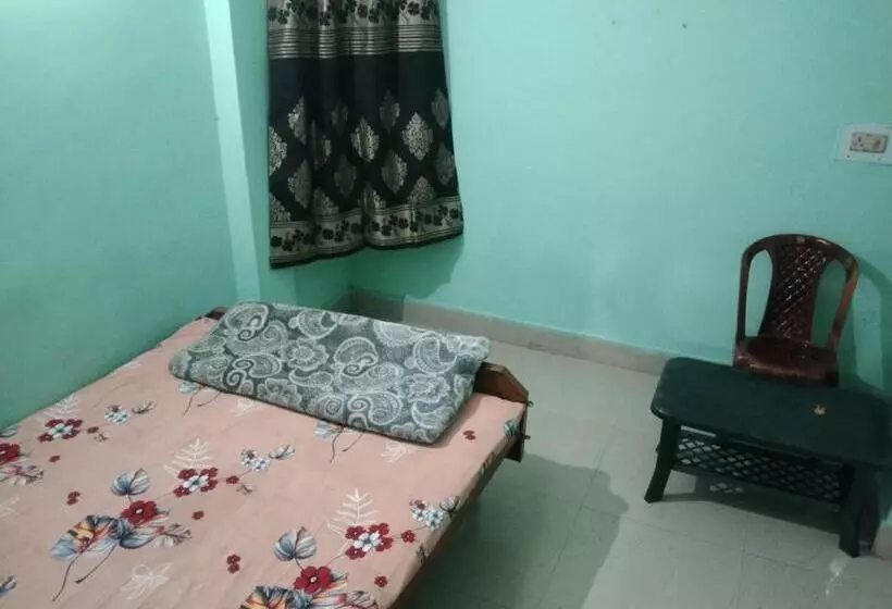 ホテル New Milan Palace, Deoghar