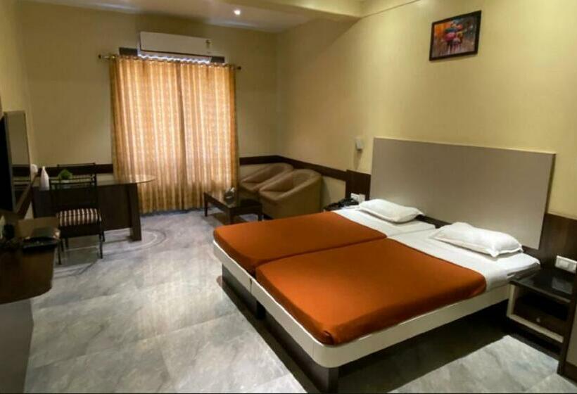 ホテル Ramakrishna International