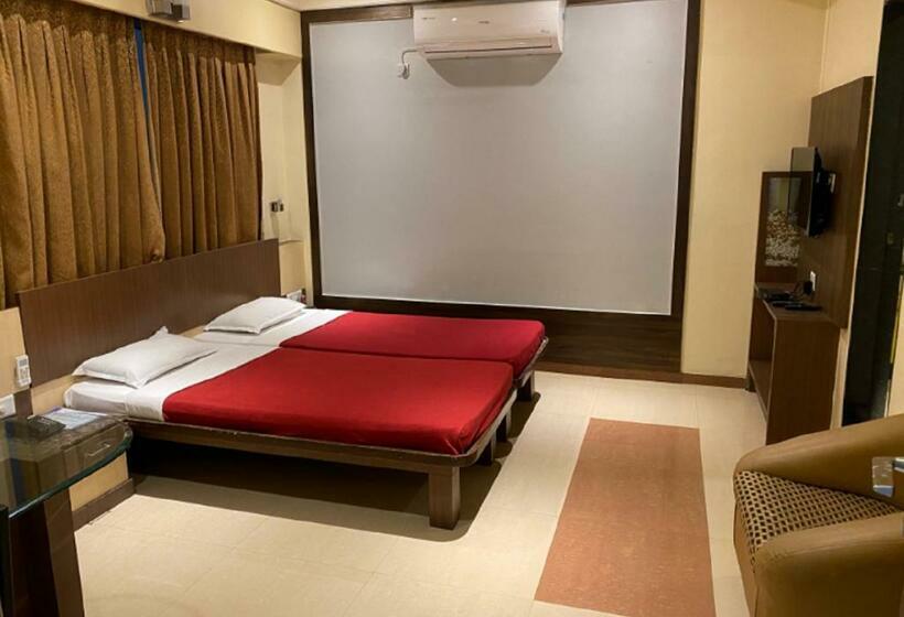 ホテル Ramakrishna International