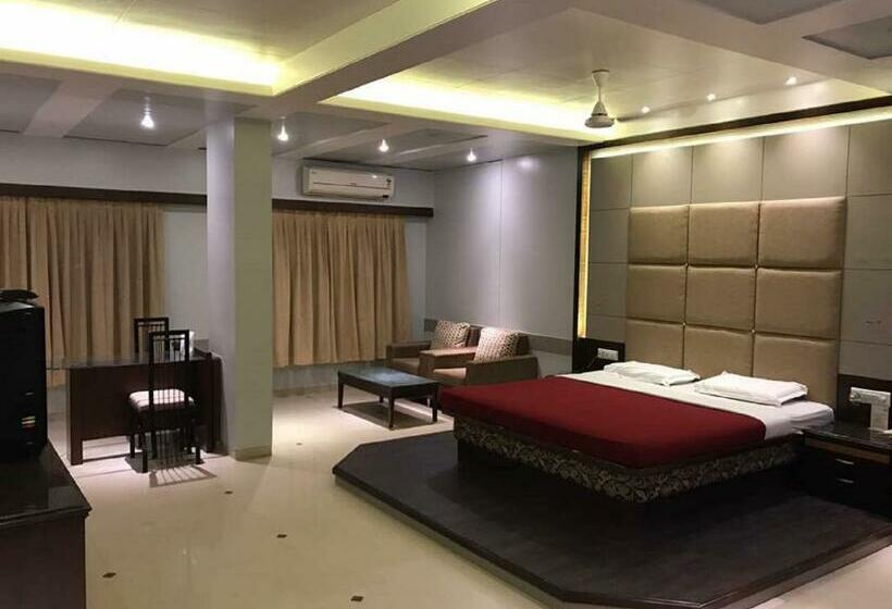 ホテル Ramakrishna International