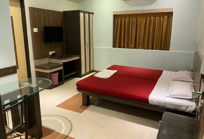 ホテル Ramakrishna International