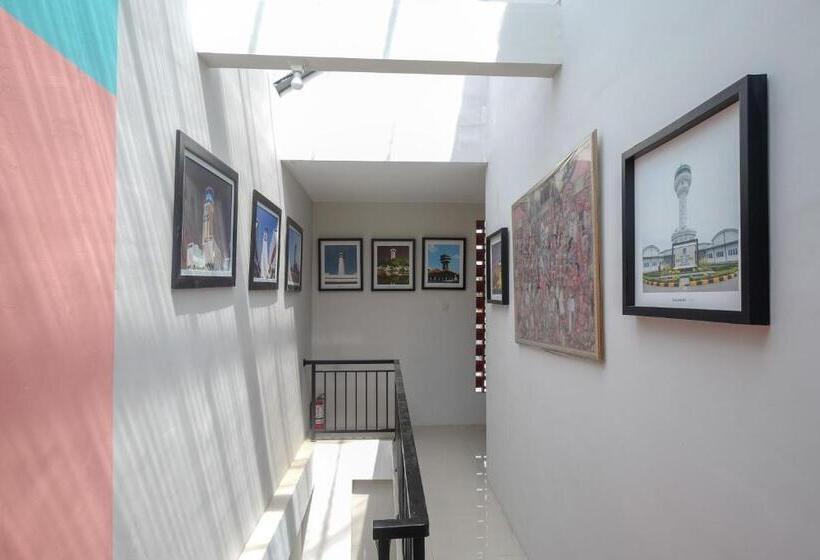 Sans Hotel Tiga Putri Semarang By Reddoorz