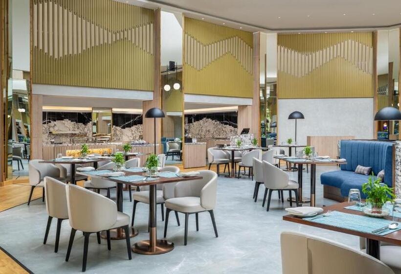 ホテル Vivanta Meghalaya Shillong