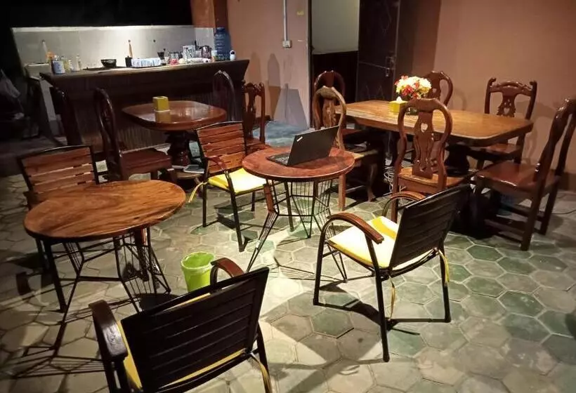 ペンション Makers Guesthouse