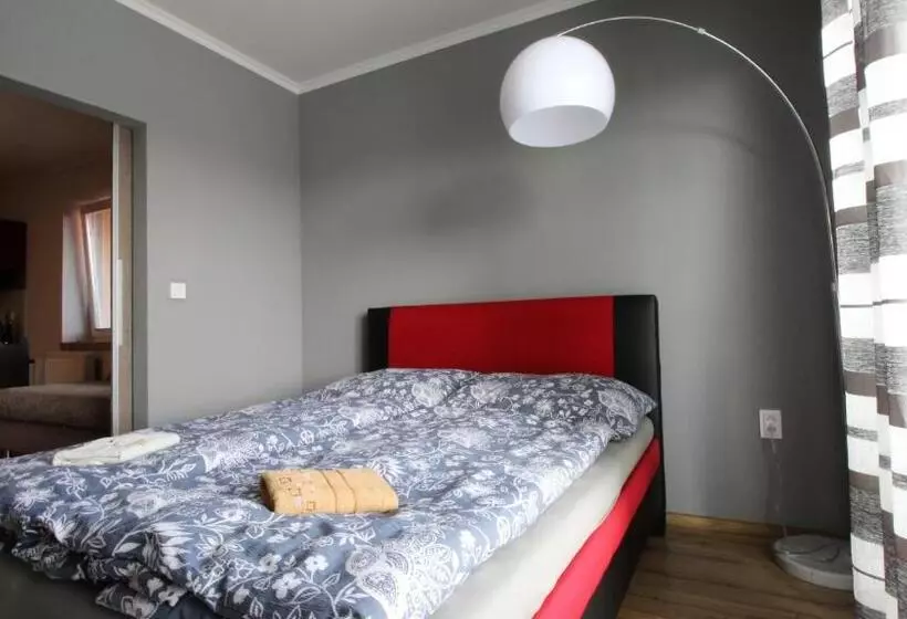 ペンション Penzión Mika