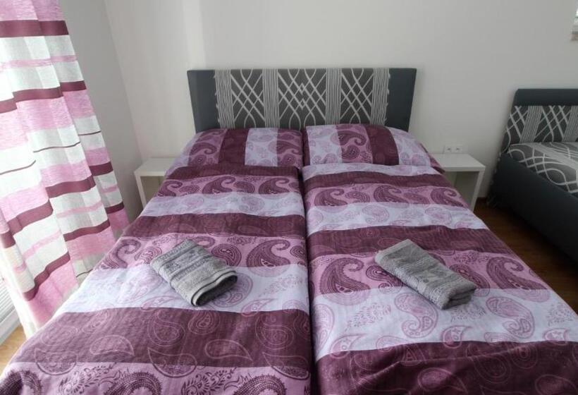 펜션 Penzión Mika