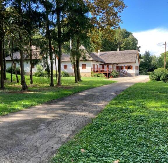 Wildente Vadászház