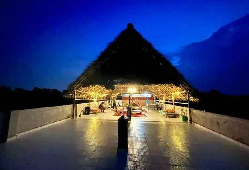 Woodpacker Hostel Auroville Pondicherry