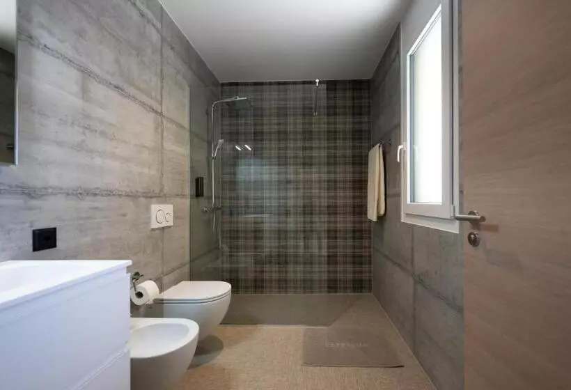 6532 Smart Hotel   Self Check In