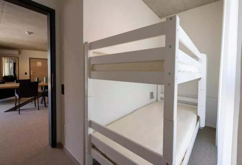 6532 Smart Hotel   Self Check In