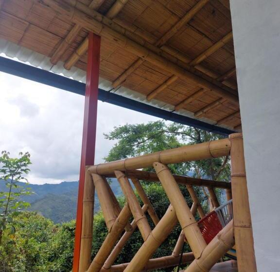 住宿加早餐  Las Cabañas Del Escobo Cabaña Guacamayas