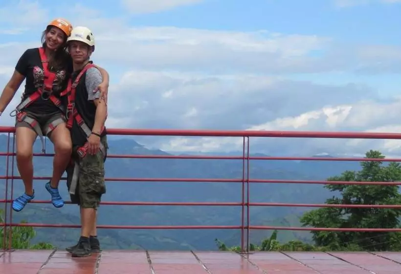 Aamiaismajoitus (B&B) Las Cabañas Del Escobo Cabaña Guacamayas