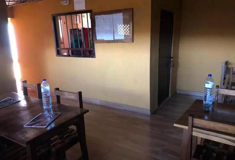 Aamiaismajoitus (B&B) Residencial Meu Tio