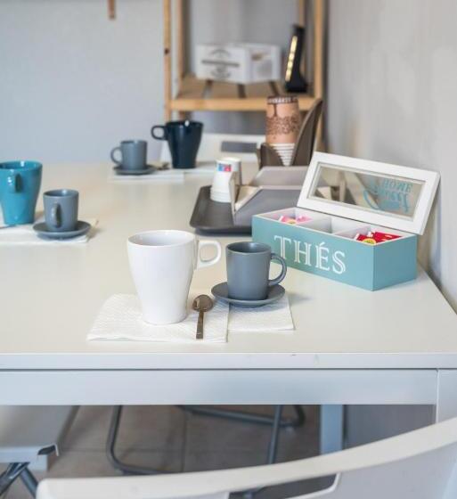 צימר Travelershome Ciampino 170 Station Street