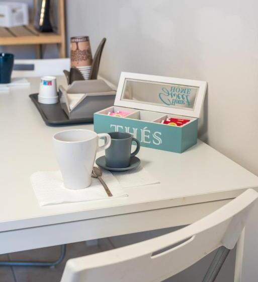 צימר Travelershome Ciampino 170 Station Street