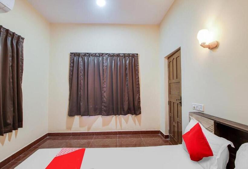 Flagship Hotel River Wood