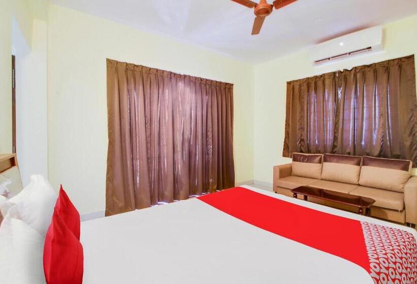 Flagship Hotel River Wood