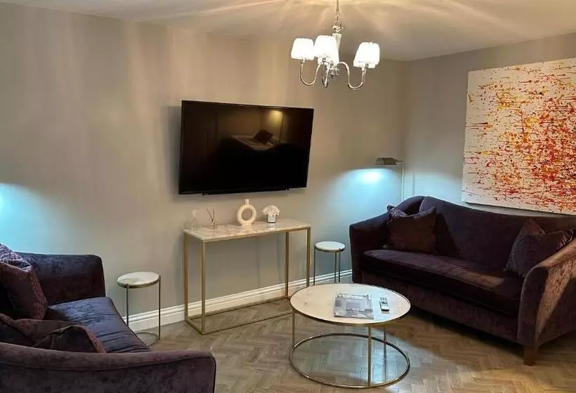 Harper Luxe Serviced Apartments Dunstable