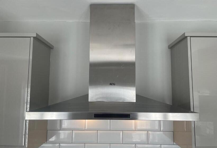 Harper Luxe Serviced Apartments Dunstable