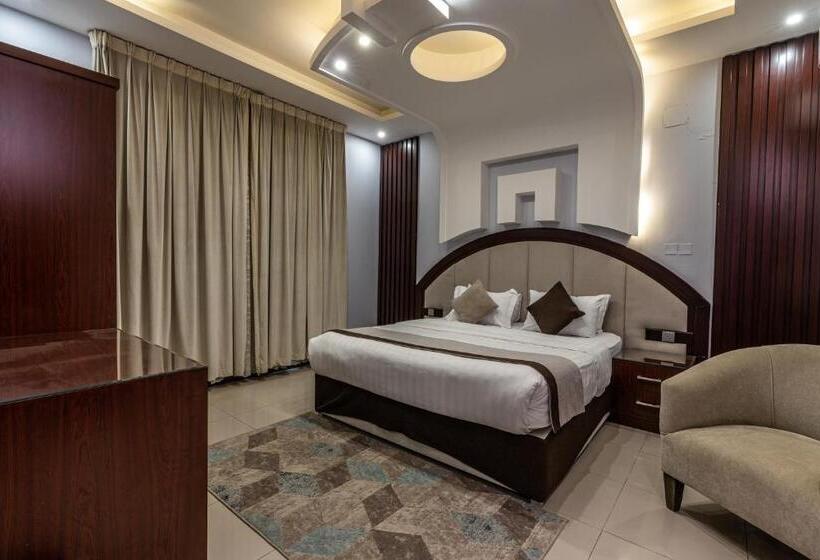 Otel ال متعب سويتس المونسية