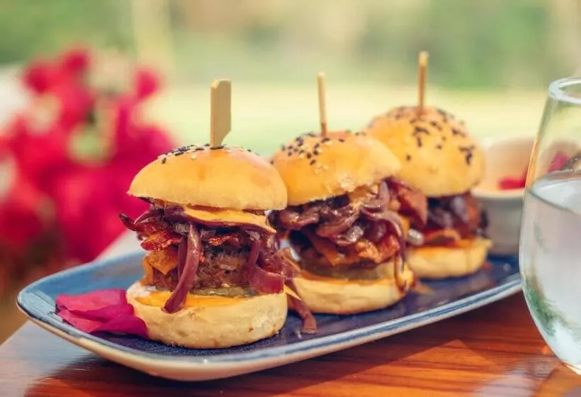 ホテル Alaya Panama