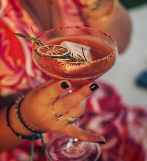 Отель Alaya Panama