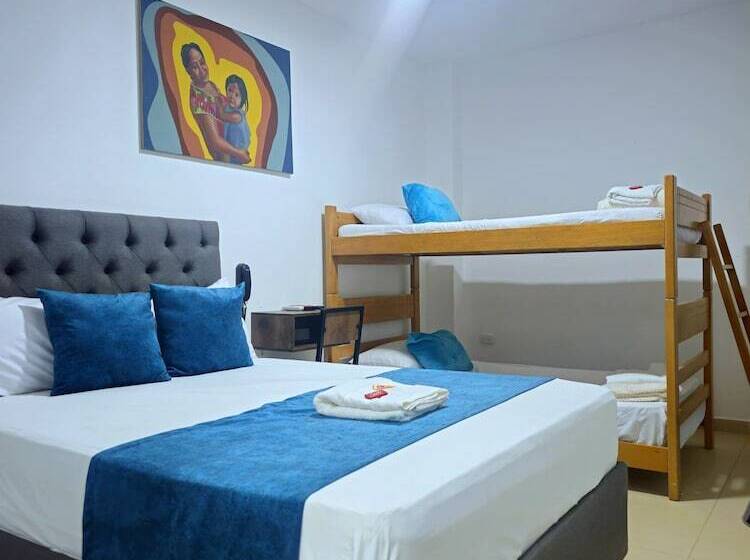 Отель Anajirawaa