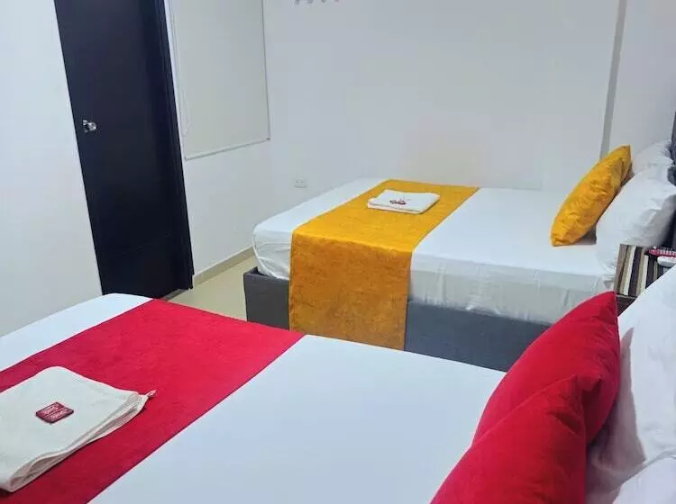 هتل Anajirawaa