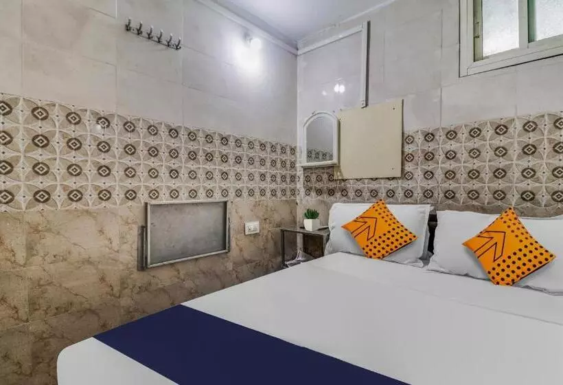 ホテル Flagship 700249  Amaravathi Residency