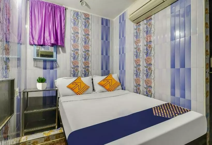 ホテル Flagship 700249  Amaravathi Residency