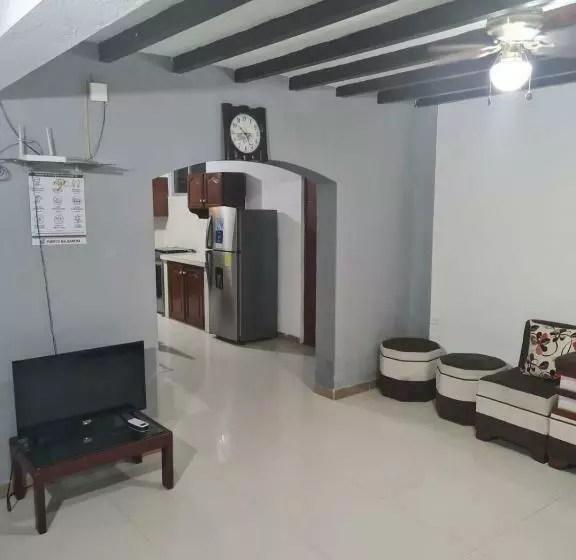 ホテル Hosteria Puerto Balbanera