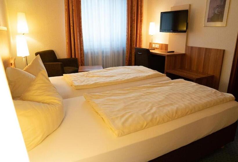 Отель Jägerhof