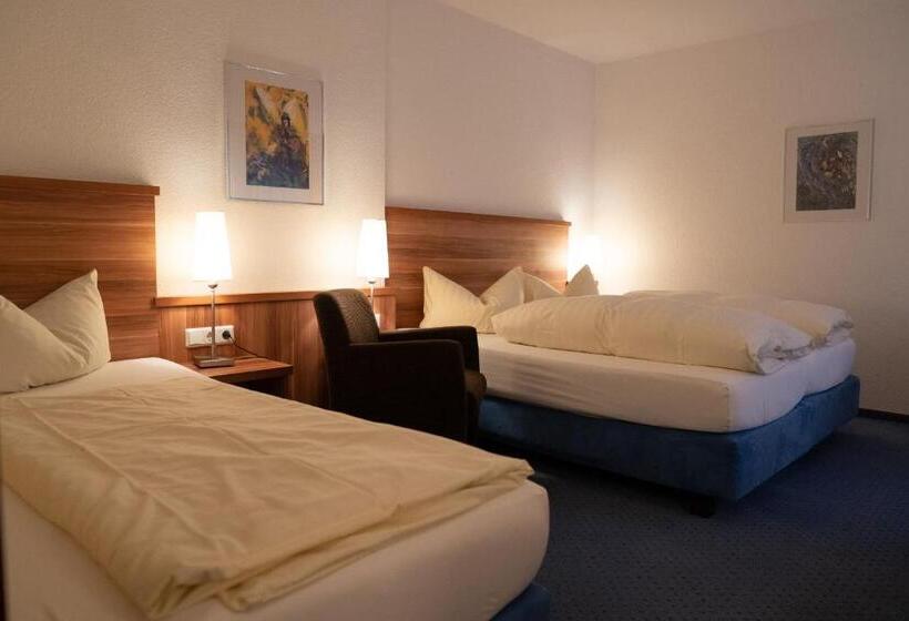 Отель Jägerhof