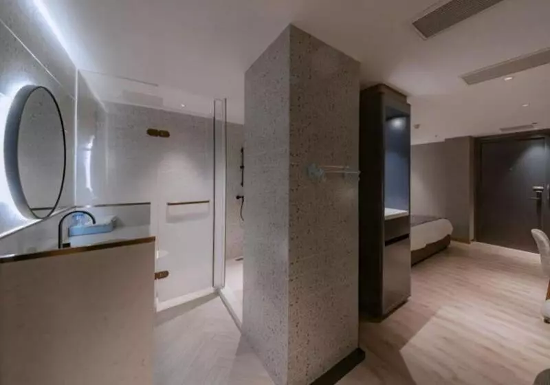 Lanou Hotel Chaozhou Xiangqiao District Plaza