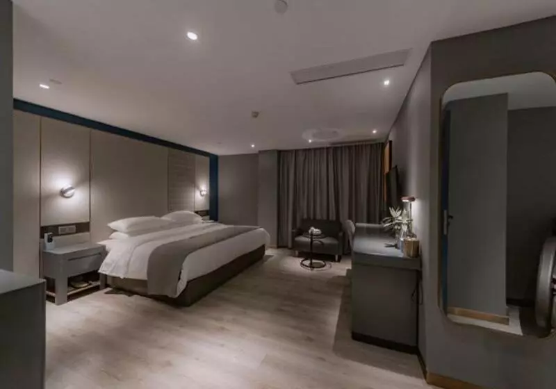 Lanou Hotel Chaozhou Xiangqiao District Plaza