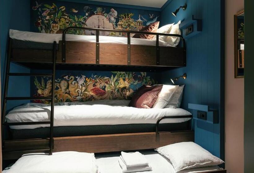 בית מלון כפרי Liseberg Grand Curiosa