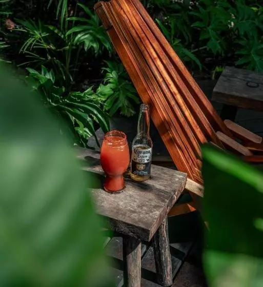 Hotelli Naya Bacalar Lagoon Front