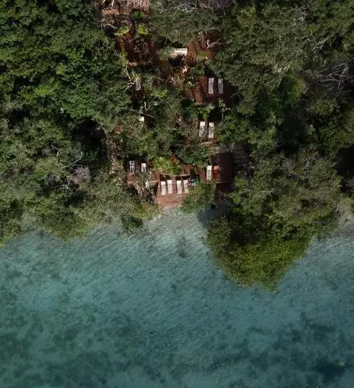 Hotelli Naya Bacalar Lagoon Front