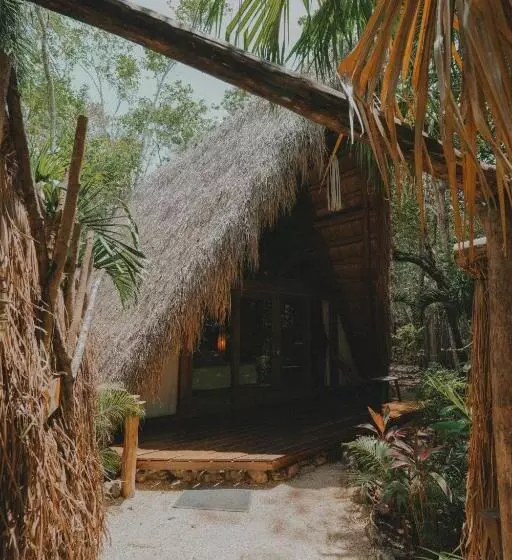 Hotelli Naya Bacalar Lagoon Front