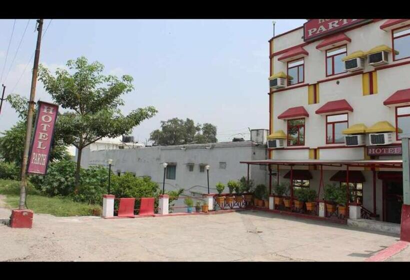 Hotel Parth By Wb Inn