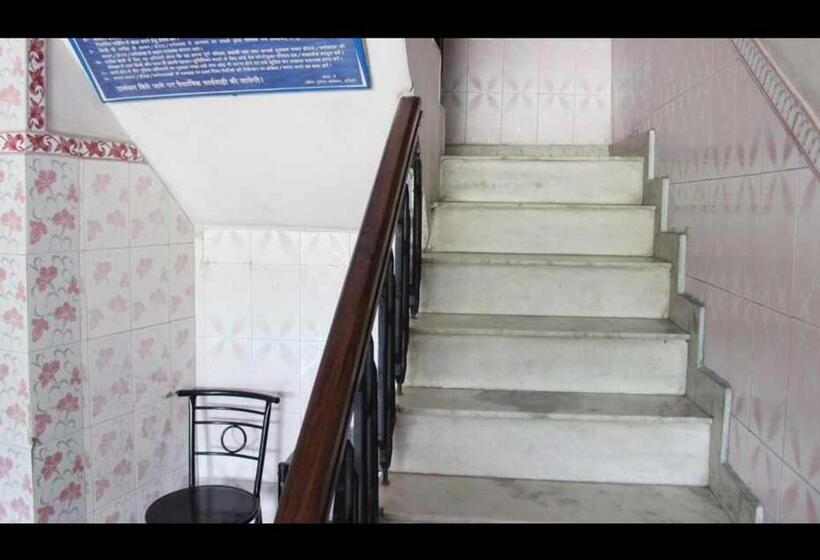 Hotel Parth By Wb Inn