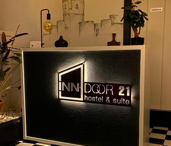Inn Door 21   Hostel & Suite