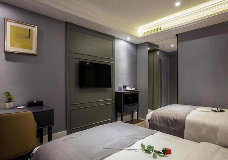 Lanou Hotel Wuhan Capitamall Wusheng Road Metro Station