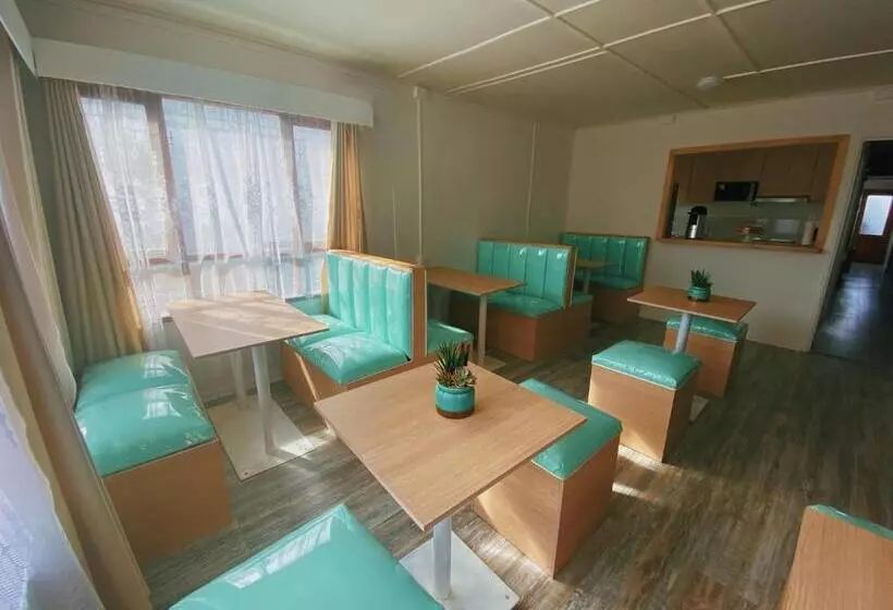 ペンション Indomito Sur Hostel