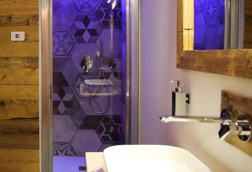 Majatalo Maison Farinet