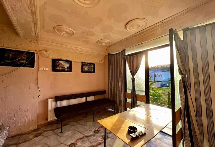 پانسیون Smile Guesthouse