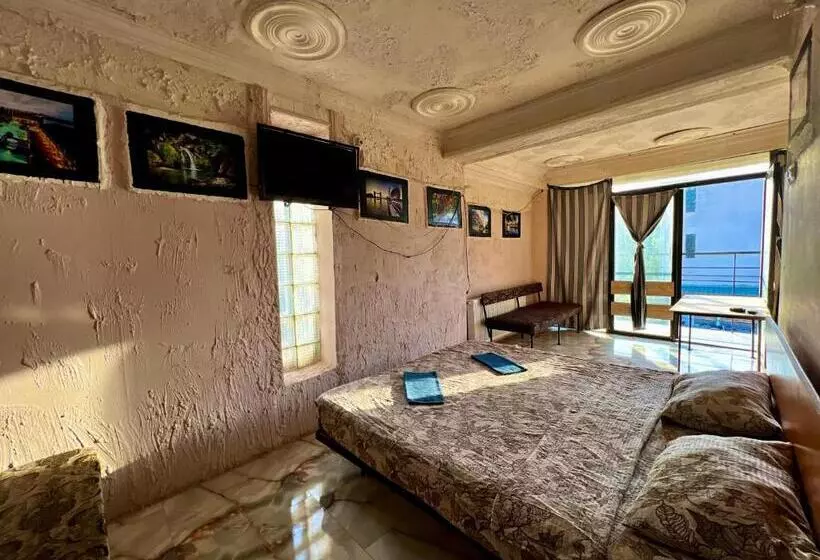 پانسیون Smile Guesthouse
