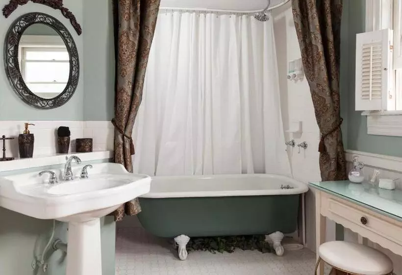 Andon Reid Inn Bed & Breakfast