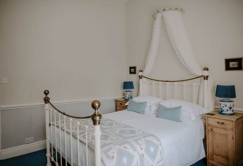 צימר Allington Manor